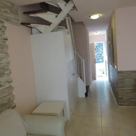 Duplex Cerca Del Mar Apartment